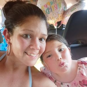 Meet your Posher, Marissa